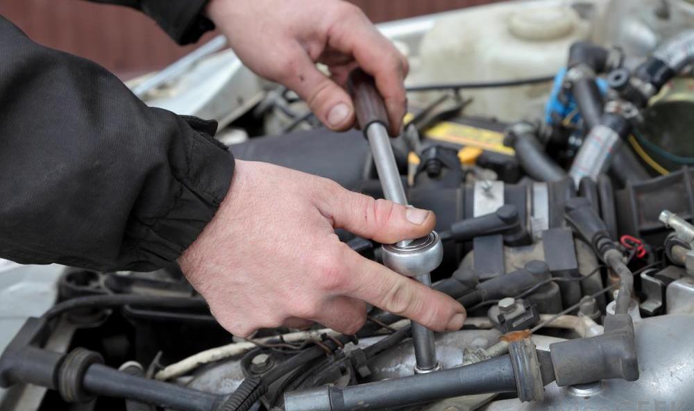 Mechanic repairs glenroy